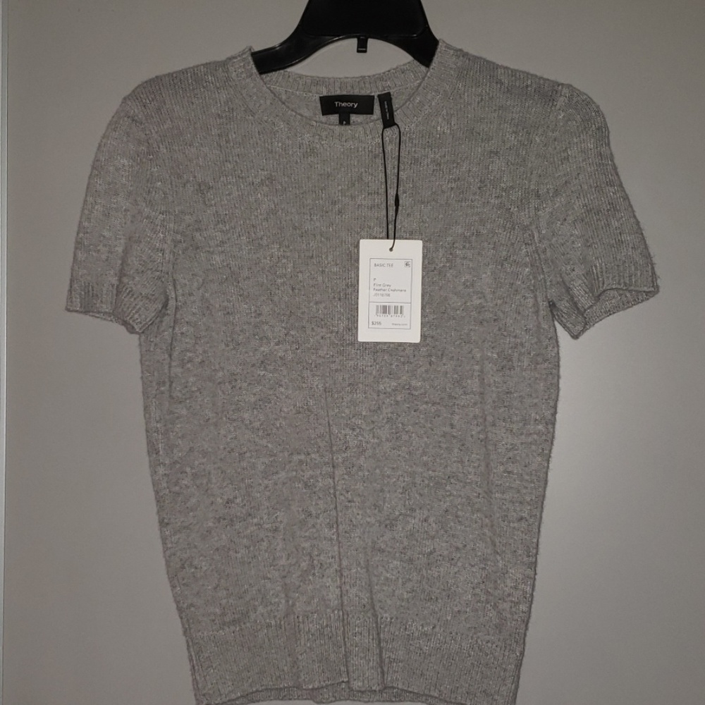 BNWT Theory cashmere top size P (xs)